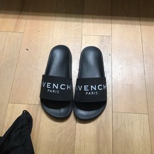 Authentic givenchy slides size 8